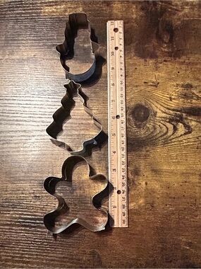 Set of 3 Metal Holiday Cookie Cutter
